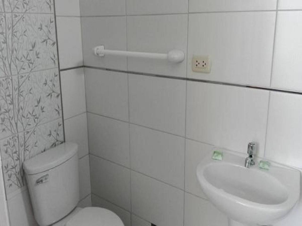 Hostal Silpay Tacna Zewnętrze zdjęcie